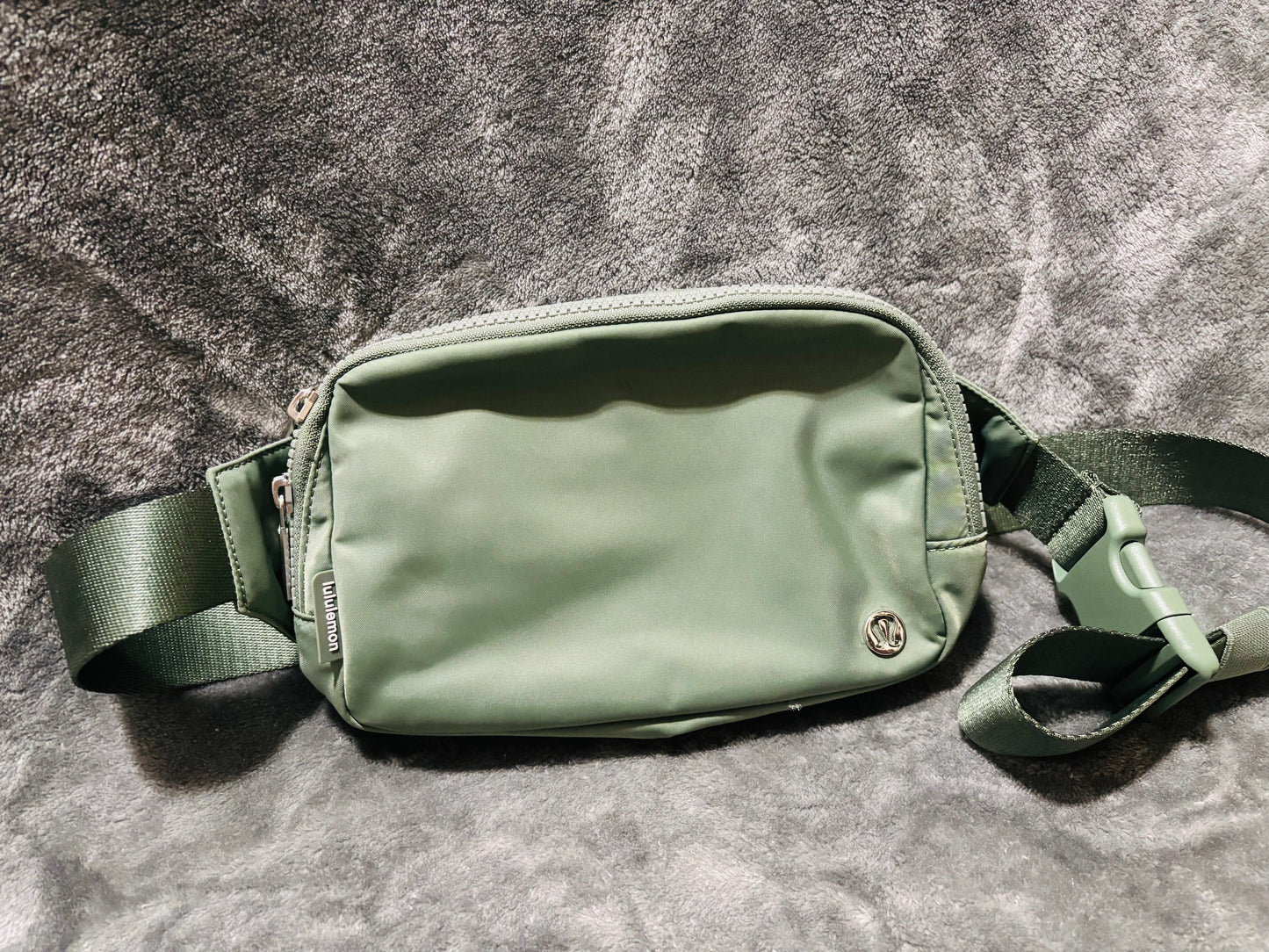 Green Lululemon Beltbag
